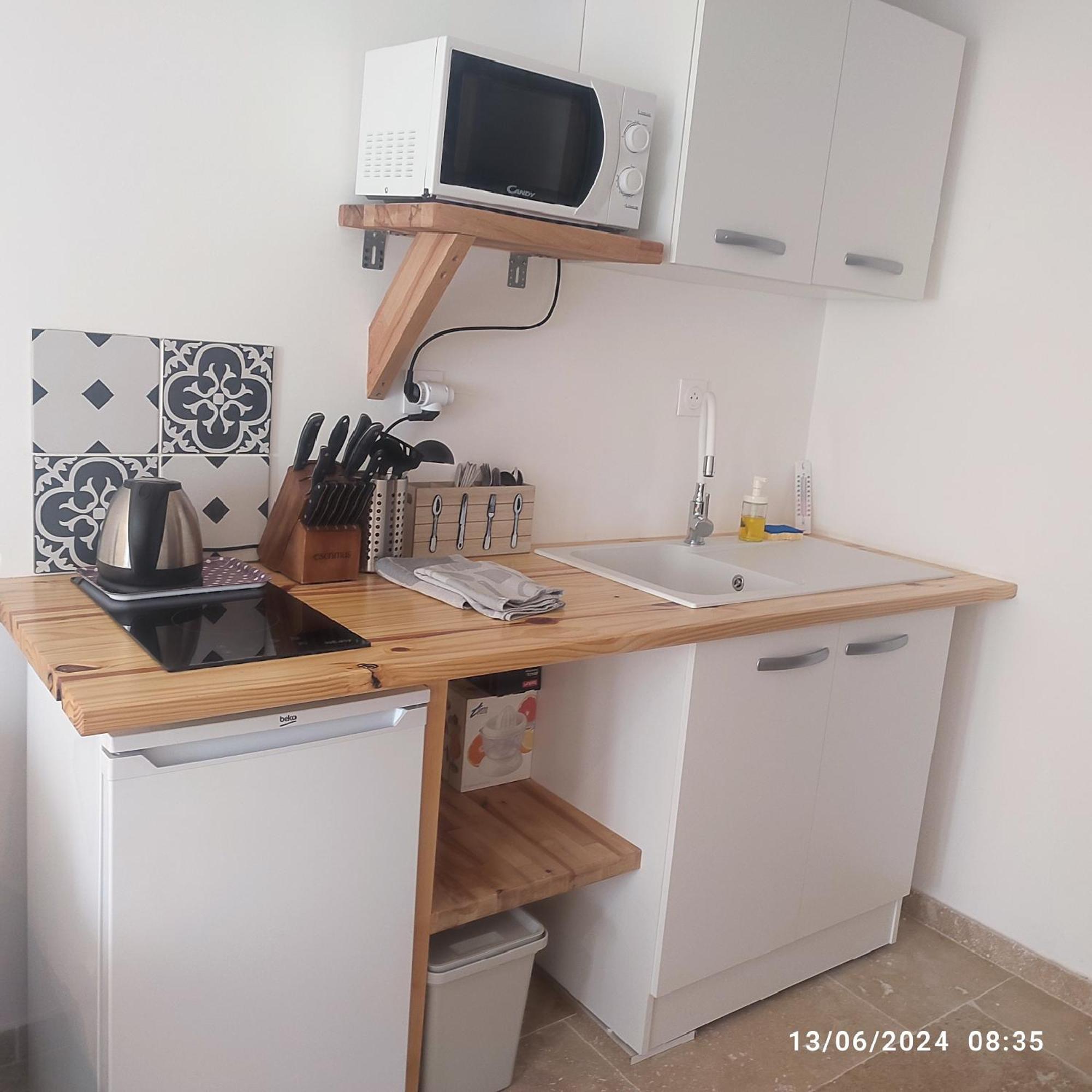 Logement Le Gabian Ampus Kültér fotó