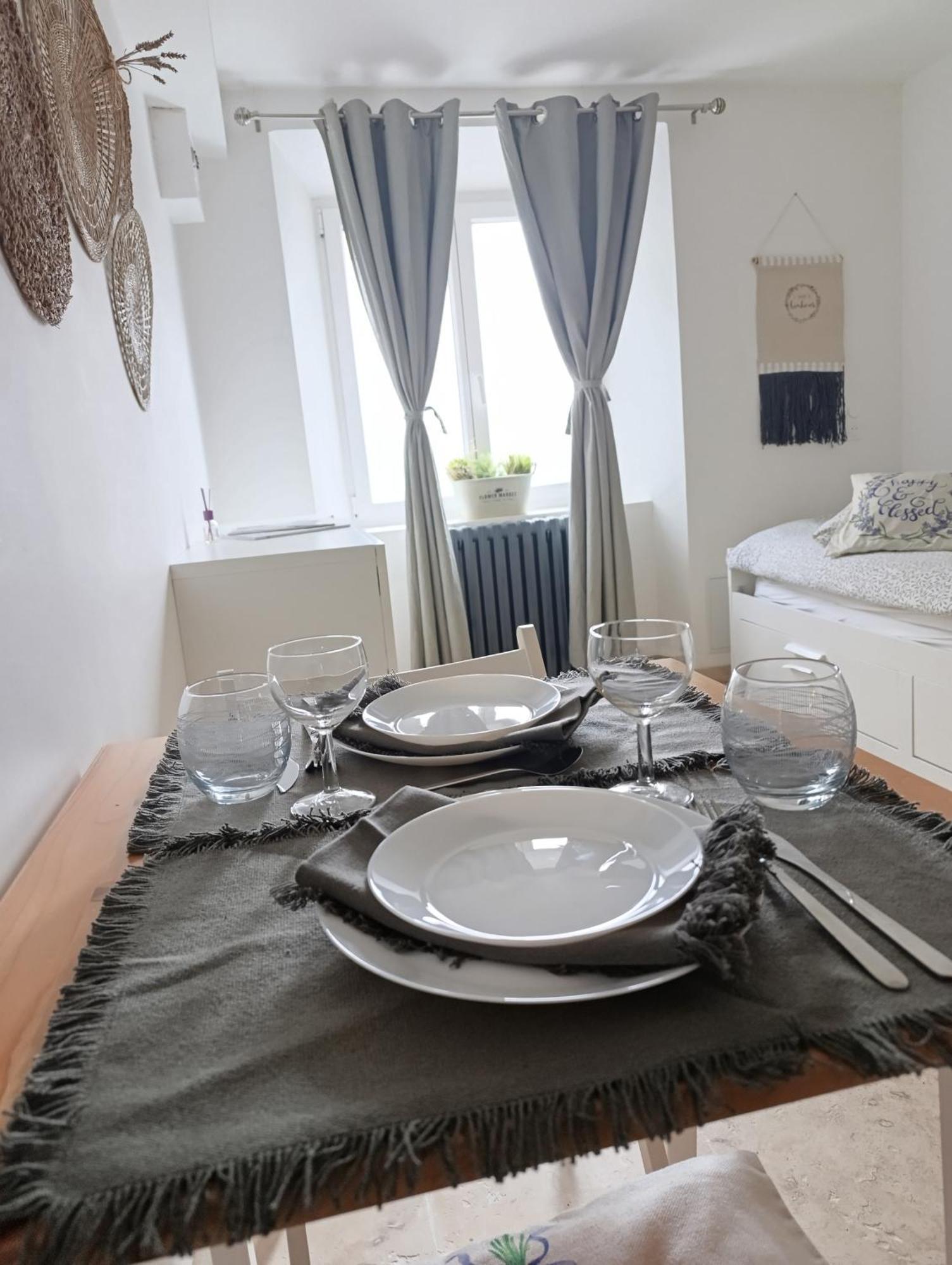 Logement Le Gabian Ampus Kültér fotó